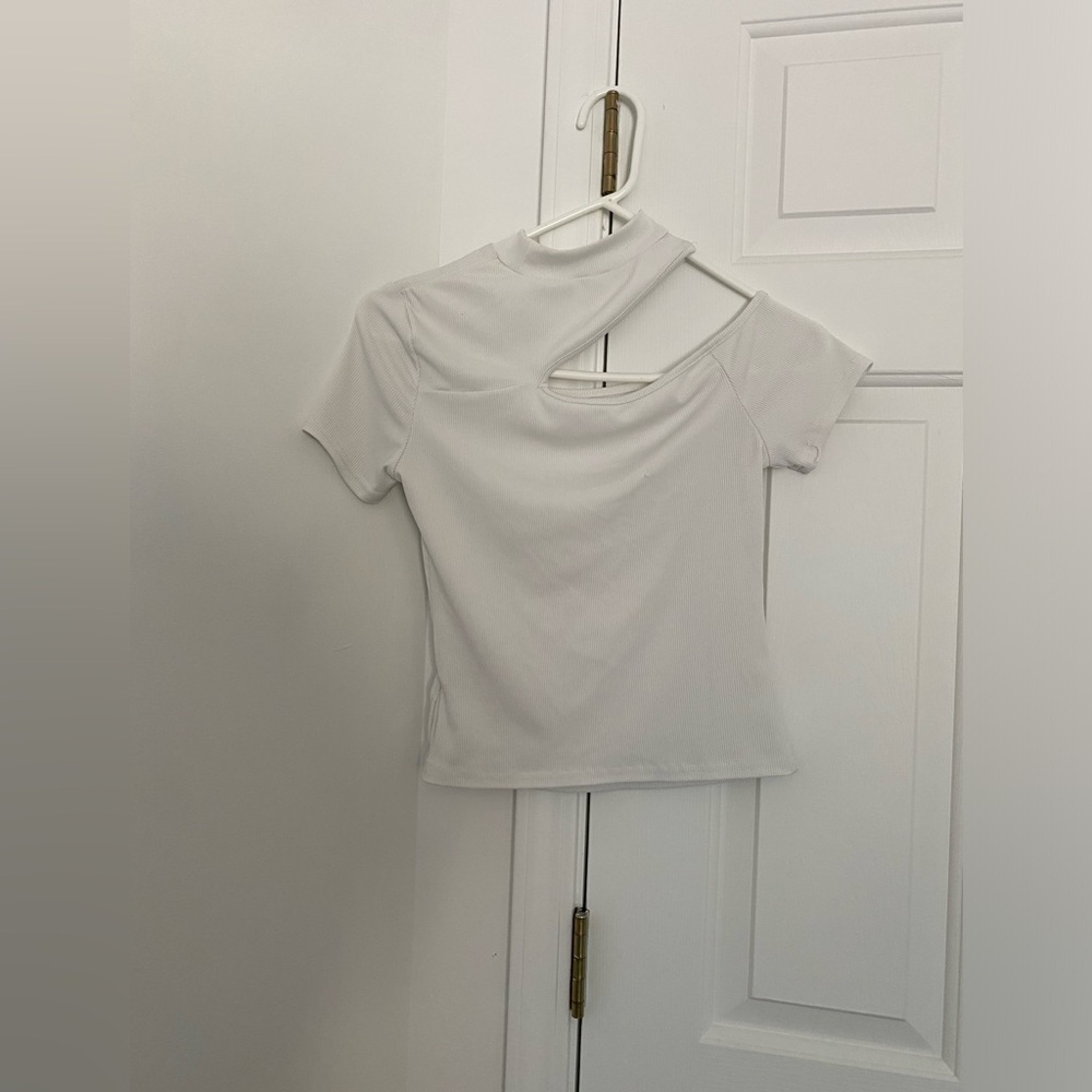Ribbed Cutout Top
